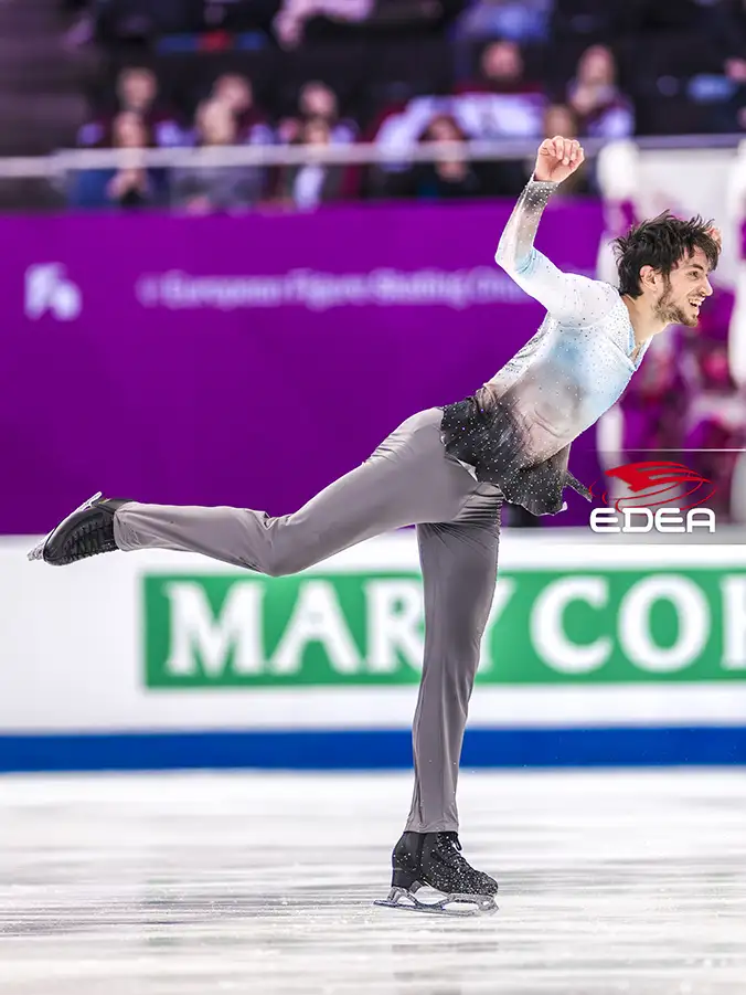 Ice Gallery Skates U.S.